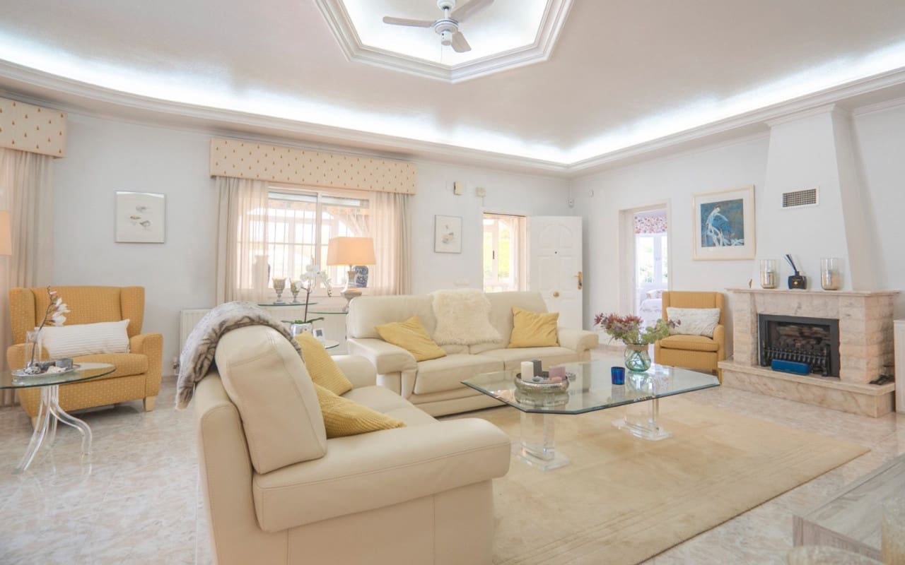 5 soveværelse Villa til salg i Ciudad Quesada med swimmingpool - € 845.000 (Ref: 9129033)