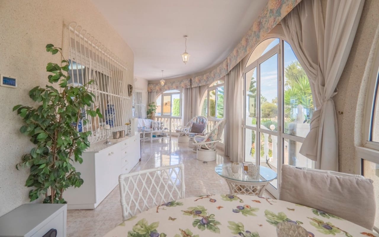 5 soveværelse Villa til salg i Ciudad Quesada med swimmingpool - € 845.000 (Ref: 9129033)