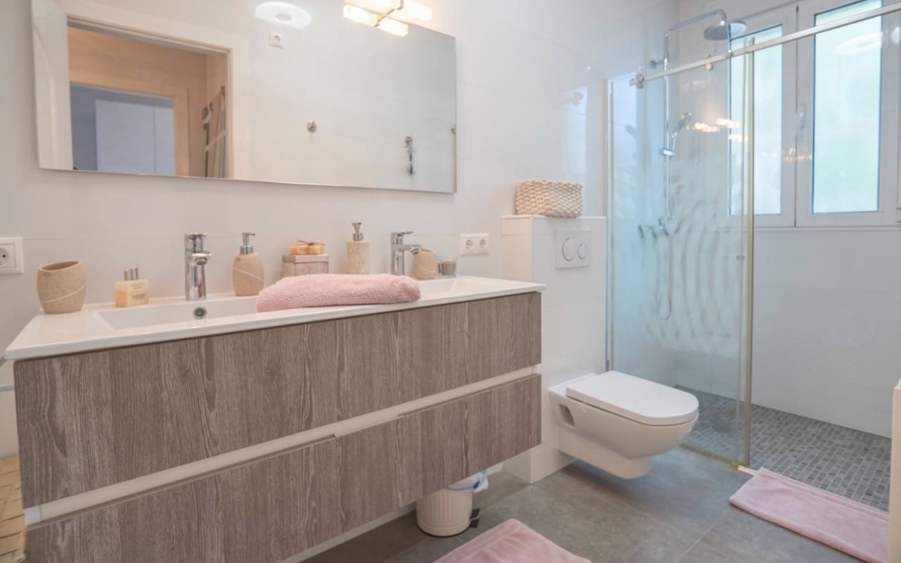 5 soveværelse Villa til salg i Ciudad Quesada med swimmingpool - € 845.000 (Ref: 9129033)