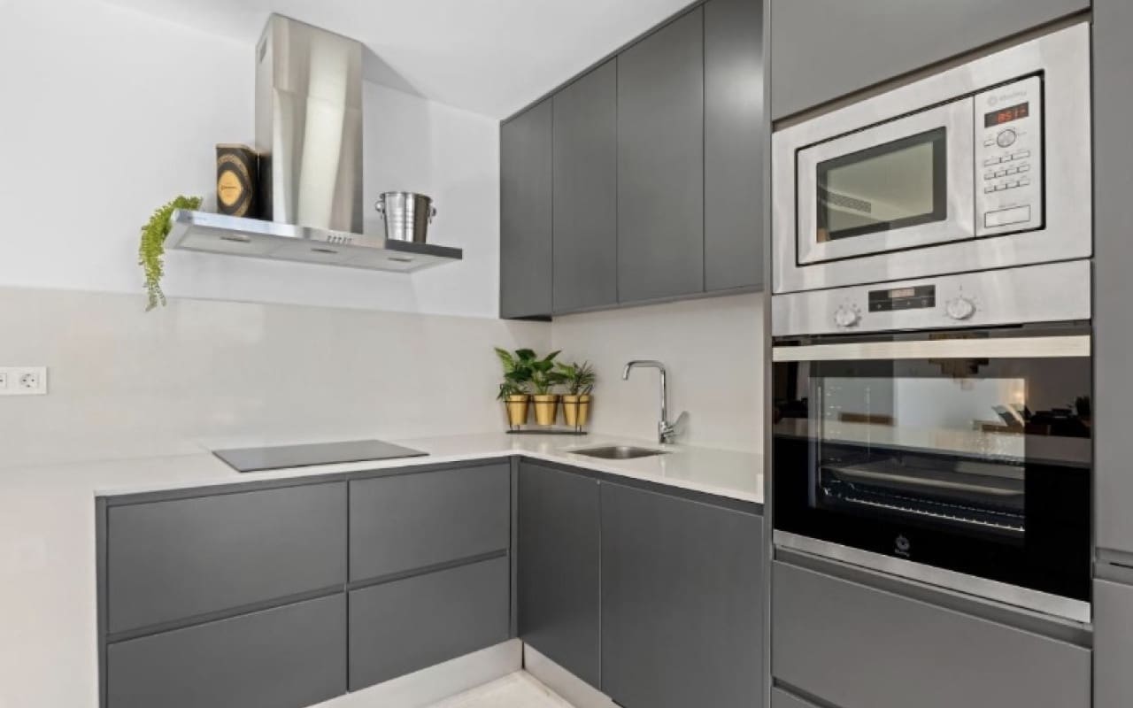 3 slaapkamer Villa te koop in San Miguel de Salinas met zwembad - € 355.000 (Ref: 9135921)