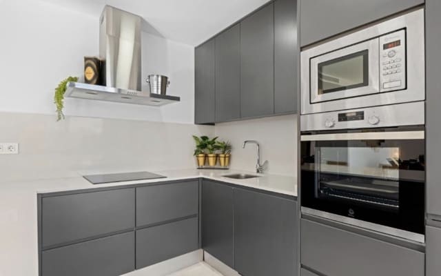 3 slaapkamer Villa te koop in San Miguel de Salinas met zwembad - € 355.000 (Ref: 9135921)