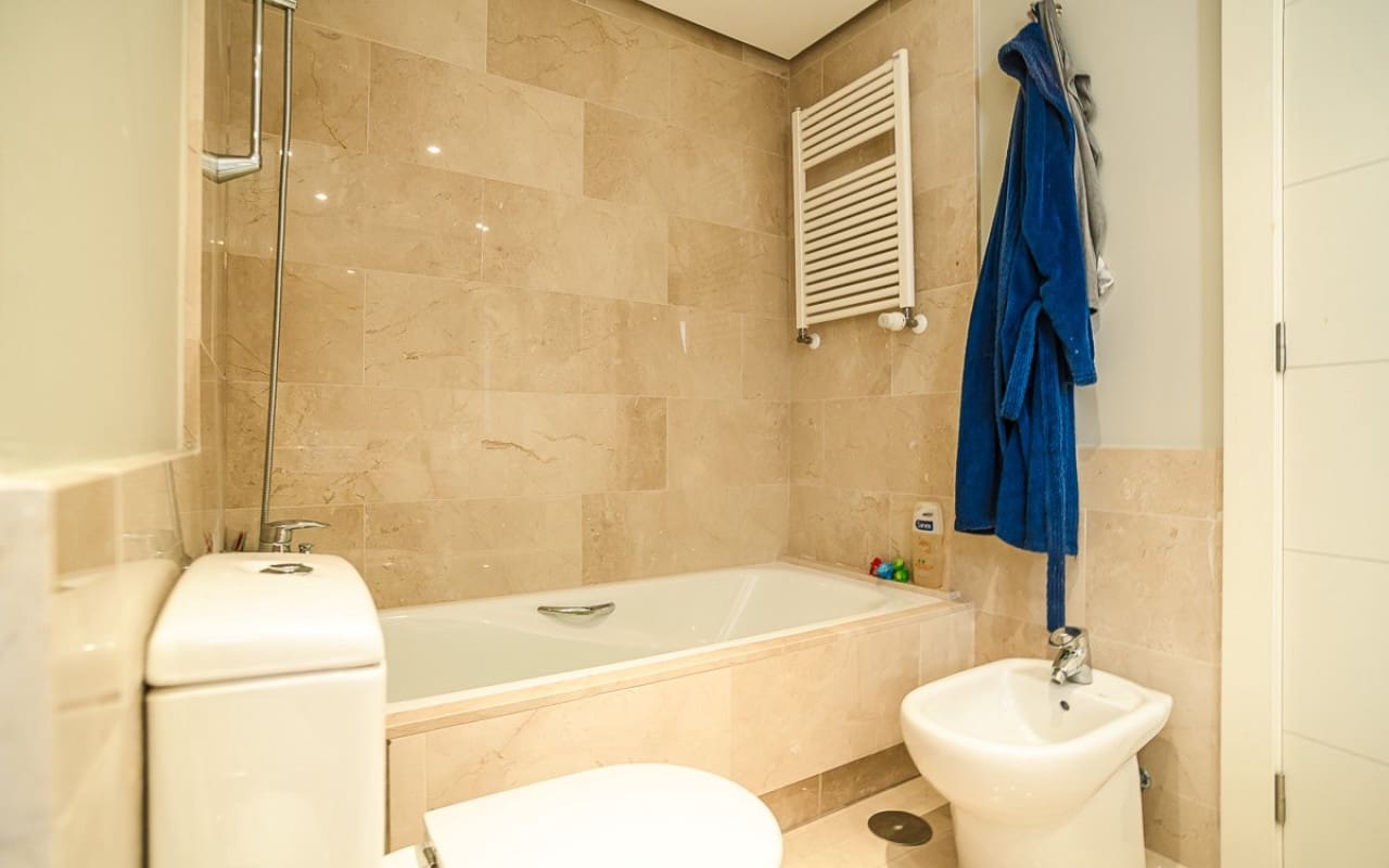 3 quarto Moradia para venda em San Miguel de Salinas com piscina - 525 000 € (Ref: 9135922)