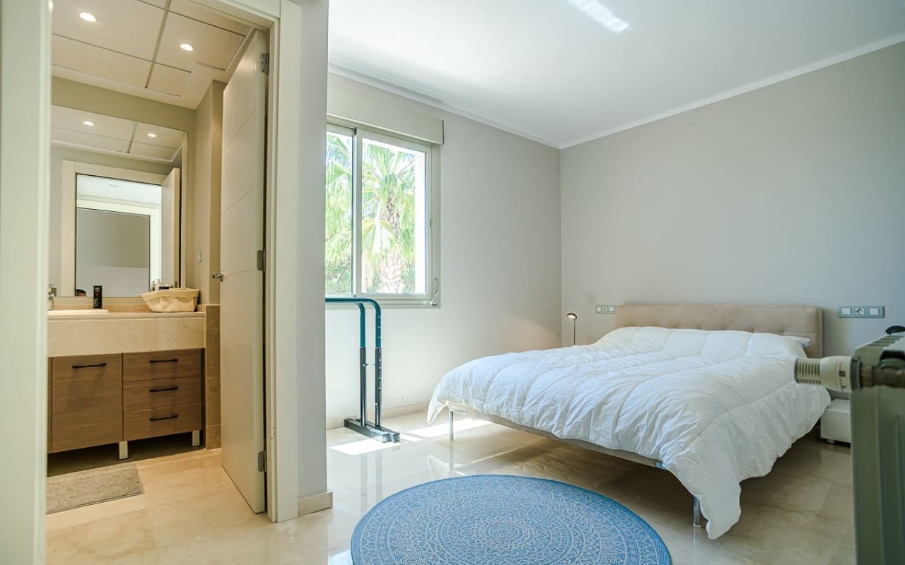 3 quarto Moradia para venda em San Miguel de Salinas com piscina - 525 000 € (Ref: 9135922)