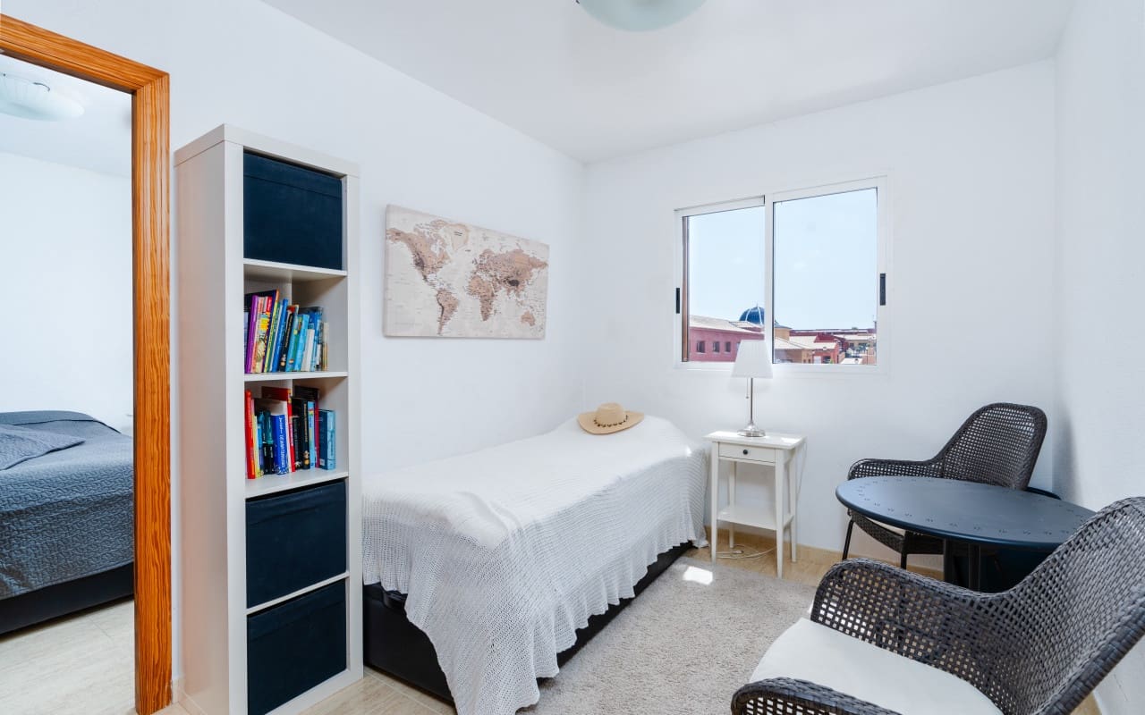 6 soveværelse Byhus til salg i Gran Alacant med swimmingpool - € 349.000 (Ref: 9136176)