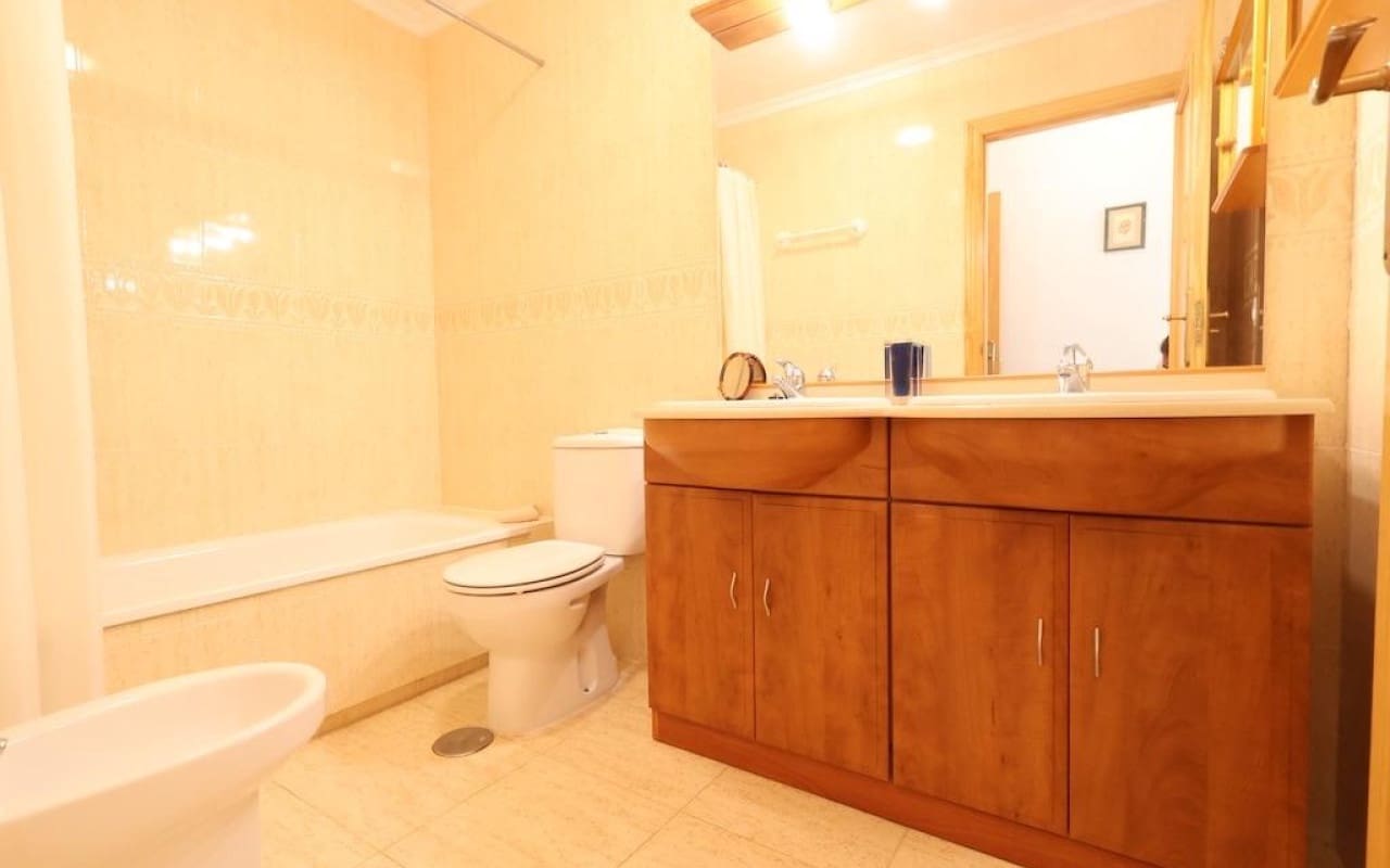 2 quarto Casa em Banda para venda em Orihuela Costa com piscina - 219 000 € (Ref: 9136181)