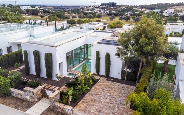 4 quarto Moradia para venda em Las Colinas Golf, Orihuela com piscina - 950 000 € (Ref: 9136186)