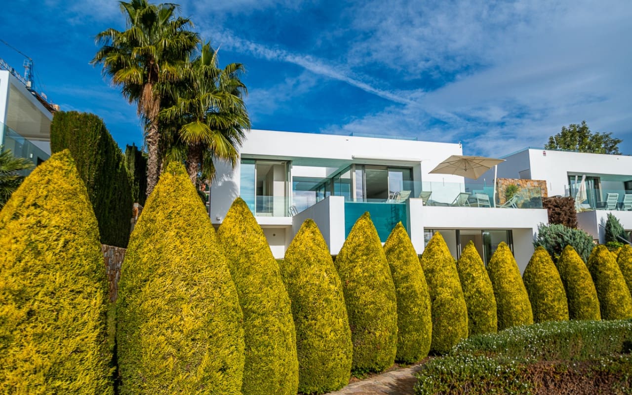 4 quarto Moradia para venda em Las Colinas Golf com piscina - 950 000 € (Ref: 9136186)