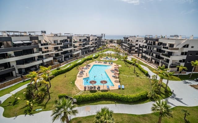 2 Zimmer Penthouse zu verkaufen in Playa Flamenca, Orihuela mit Pool - 595.000 € (Ref: 9136187)
