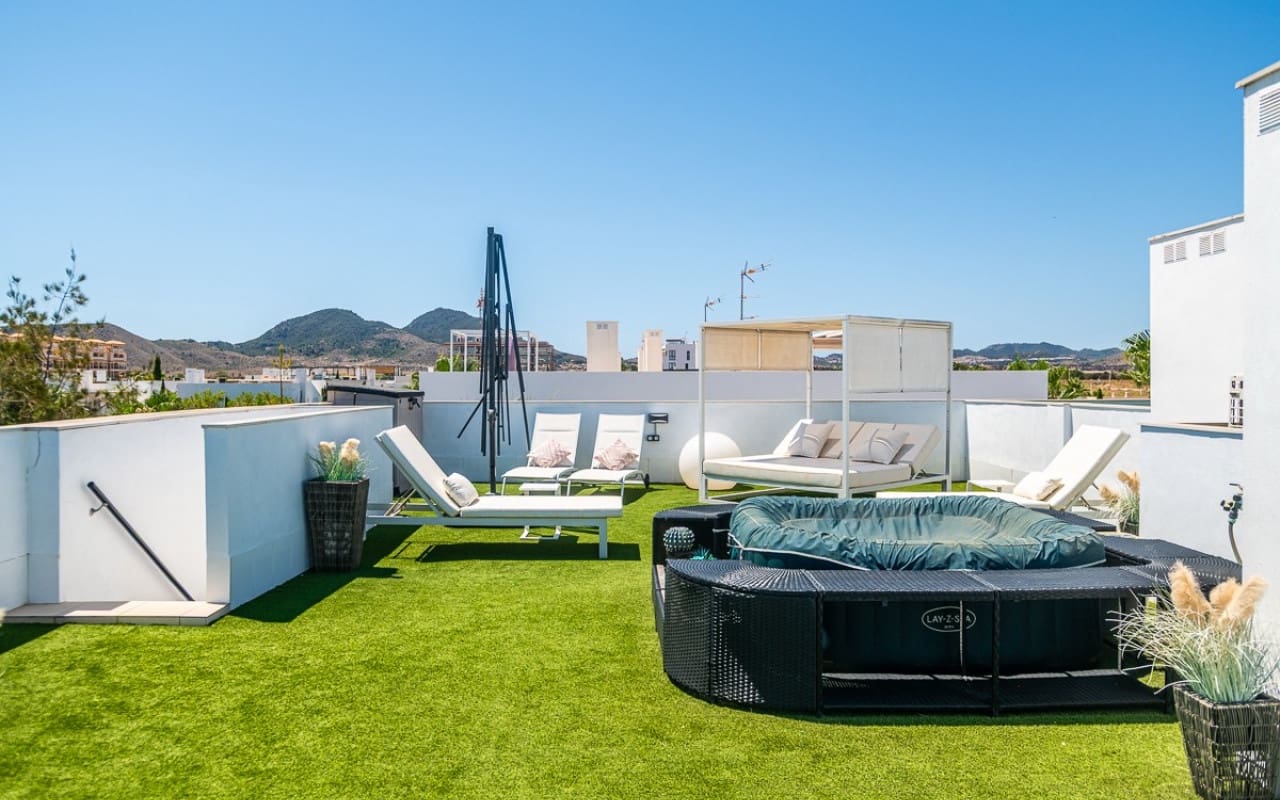 3 soverom Penthouse til salgs i Mar de Cristal med svømmebasseng - € 379 000 (Ref: 9136191)