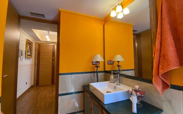 4 chambre Appartement à vendre à El Edén, Guardamar del Segura avec piscine - 239 000 € (Ref: 9136206)