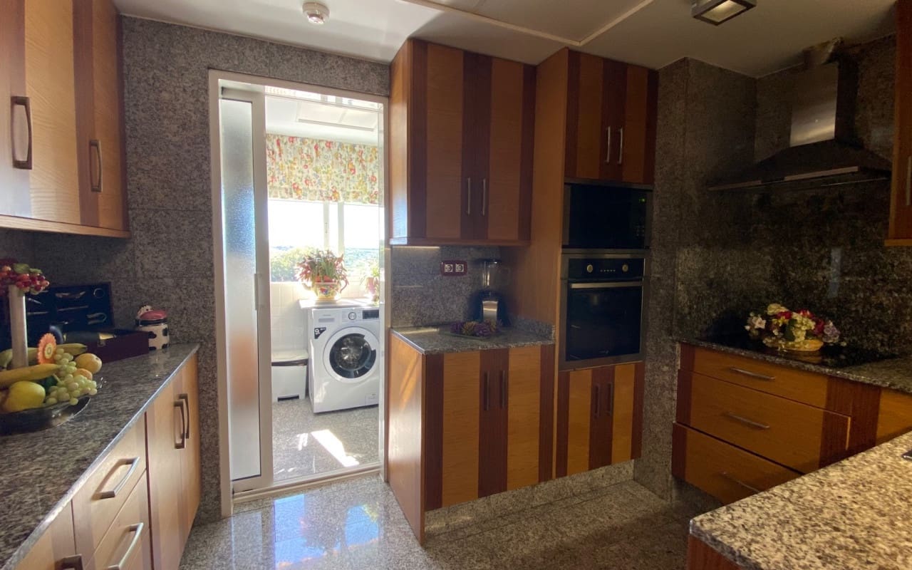 4 soverom Leilighet til salgs i Guardamar del Segura med svømmebasseng - € 239 000 (Ref: 9136206)