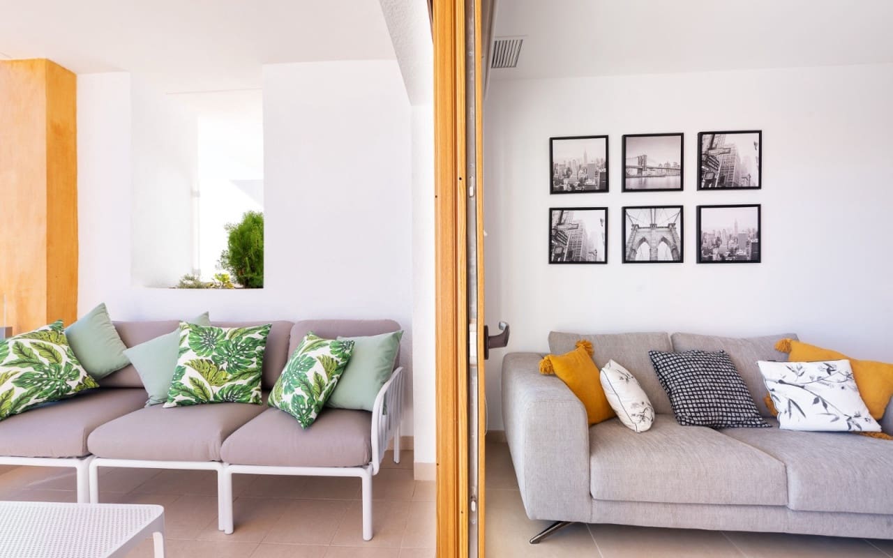 3 makuuhuone Huoneisto myytävänä paikassa Orihuela Costa mukana uima-altaan - 325 000 € (Ref: 9136208)