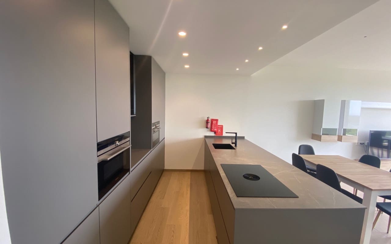 Apartamento de 2 habitaciones en Las Colinas Golf en venta con piscina - 475.000 € (Ref: 9136211)