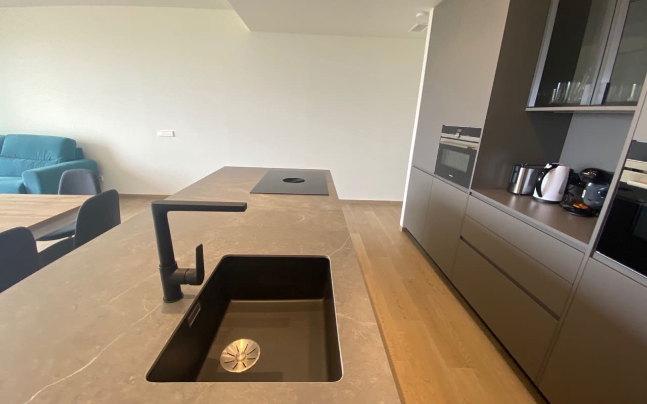 Apartamento de 2 habitaciones en Las Colinas Golf en venta con piscina - 475.000 € (Ref: 9136211)