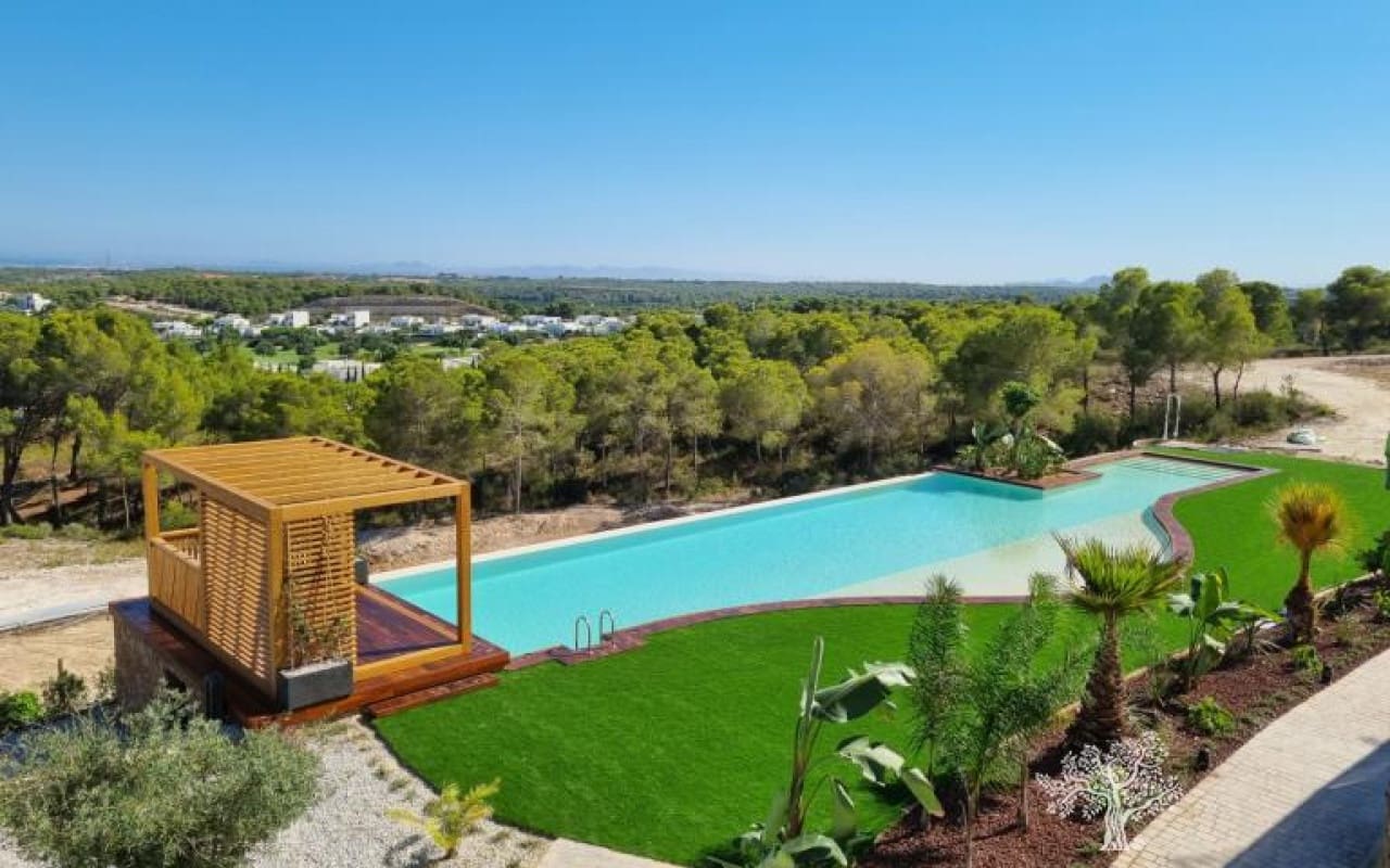 Apartamento de 2 habitaciones en Las Colinas Golf en venta con piscina - 475.000 € (Ref: 9136211)