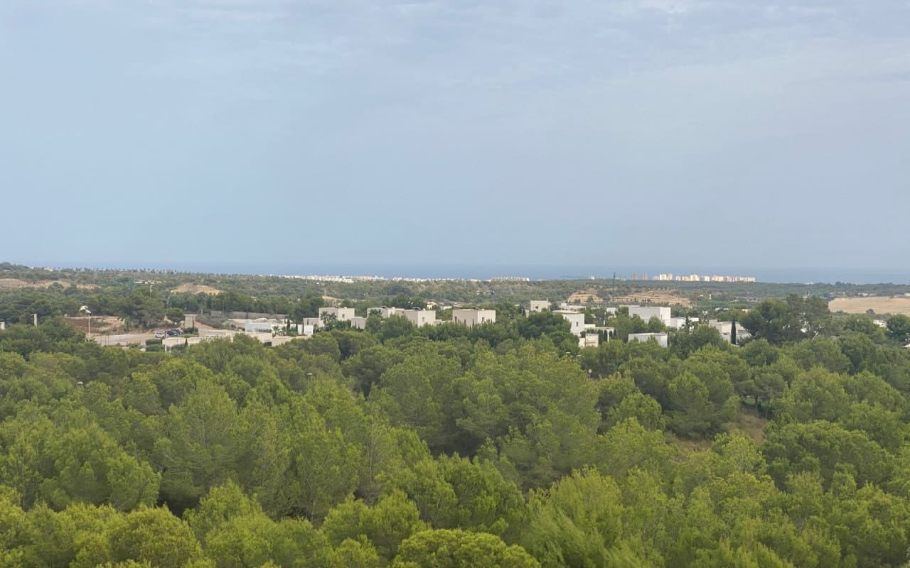 Apartamento de 2 habitaciones en Las Colinas Golf en venta con piscina - 475.000 € (Ref: 9136211)