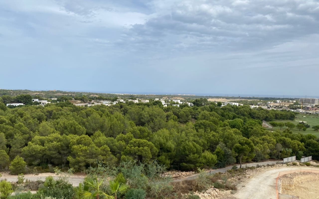 Apartamento de 2 habitaciones en Las Colinas Golf en venta con piscina - 475.000 € (Ref: 9136211)