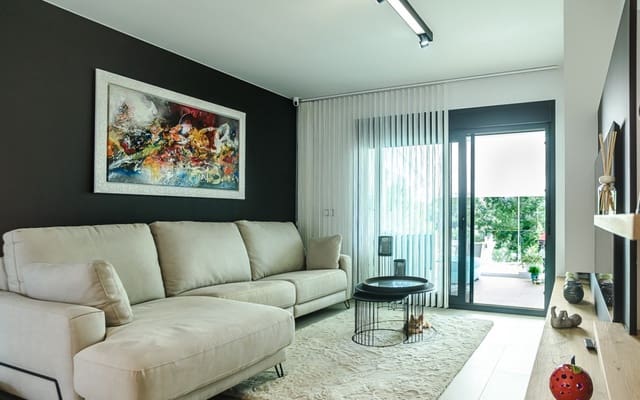 2 slaapkamer Appartement te koop in Pilar de la Horadada met zwembad - € 317.500 (Ref: 9136220)