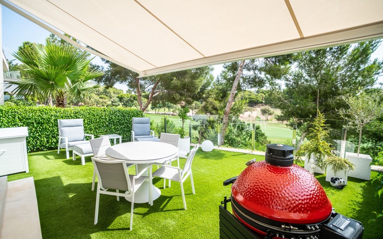 2 slaapkamer Appartement te koop in Pilar de la Horadada met zwembad - € 317.500 (Ref: 9136220)