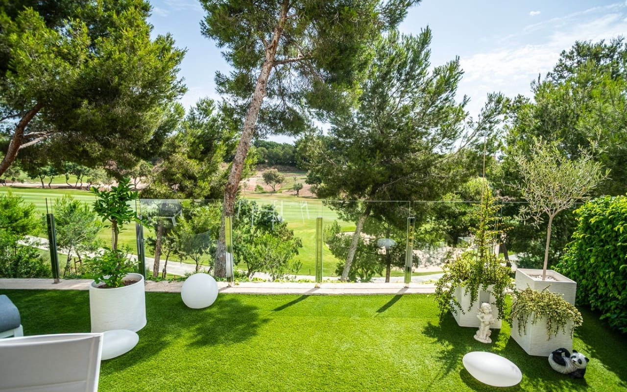 2 slaapkamer Appartement te koop in Pilar de la Horadada met zwembad - € 317.500 (Ref: 9136220)