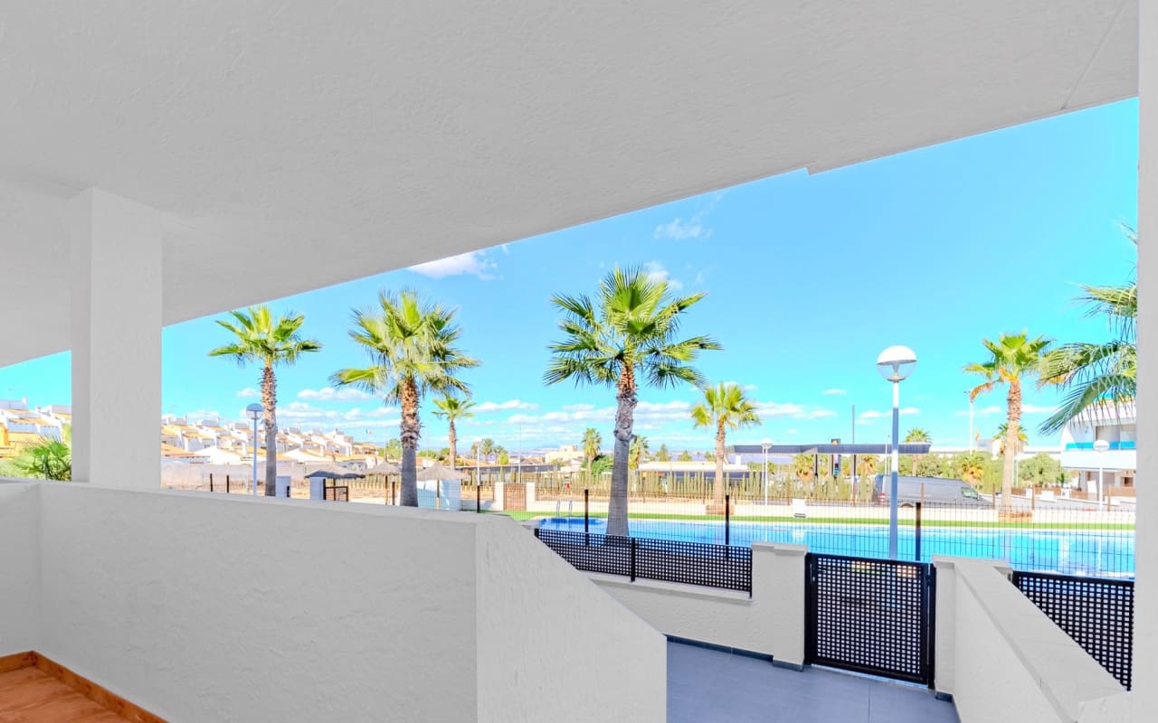3 soveværelse Byhus til salg i Los Balcones med swimmingpool - € 315.000 (Ref: 9148206)