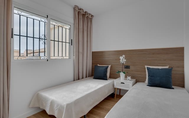 3 slaapkamer Huis te koop in Los Balcones - Los Altos, Orihuela met zwembad - € 291.900 (Ref: 9148209)