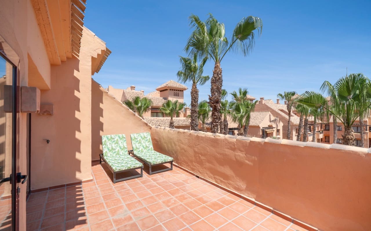 3 soveværelse Penthouse til salg i Los Alcazares med swimmingpool - € 290.000 (Ref: 9148212)