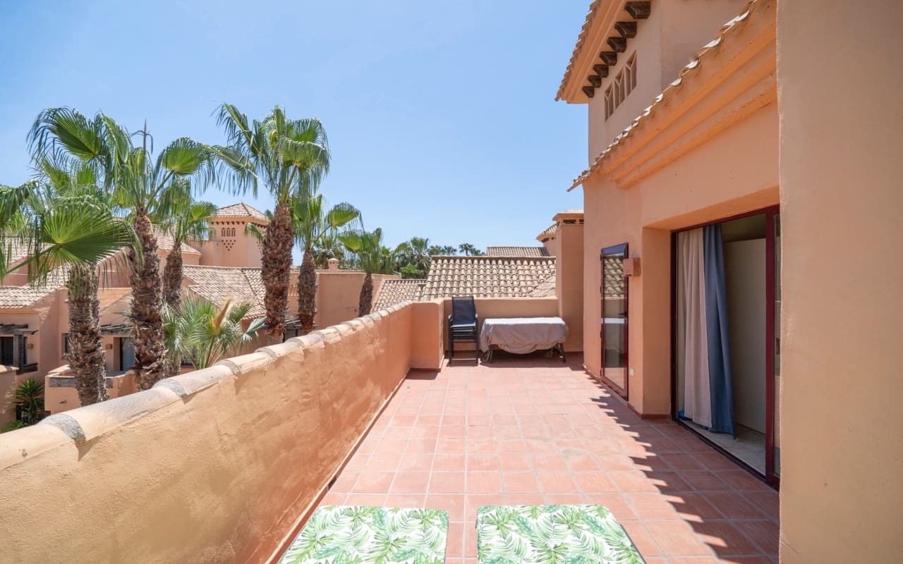 3 soveværelse Penthouse til salg i Los Alcazares med swimmingpool - € 290.000 (Ref: 9148212)