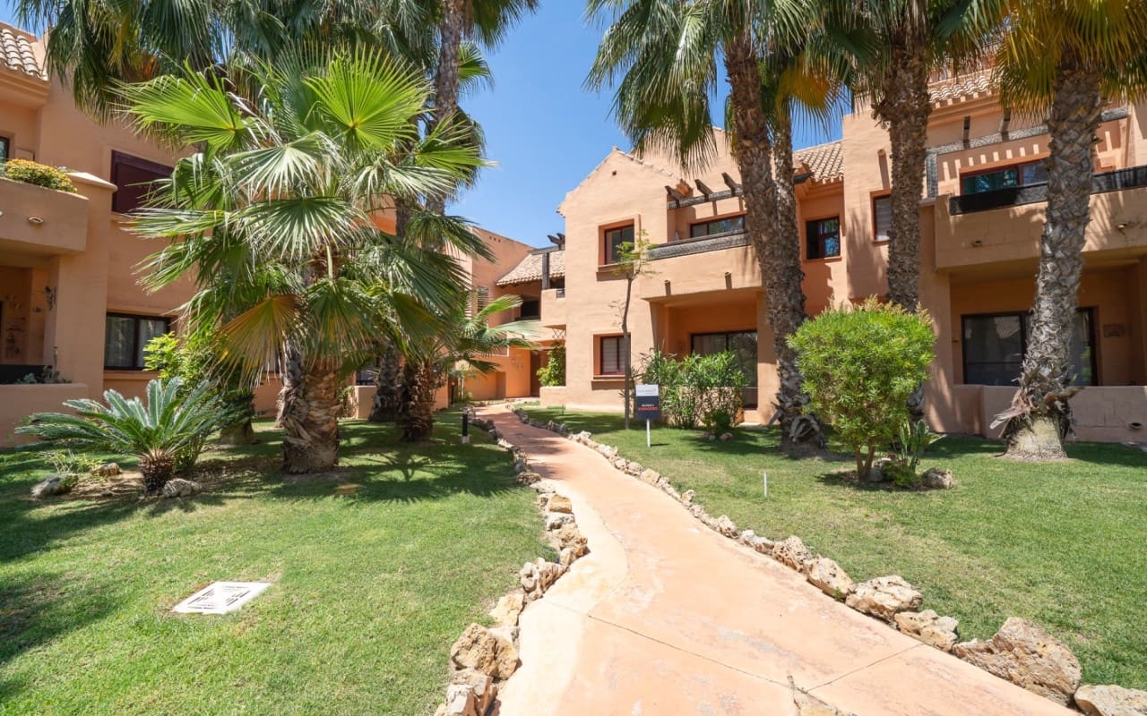 3 soveværelse Penthouse til salg i Los Alcazares med swimmingpool - € 290.000 (Ref: 9148212)