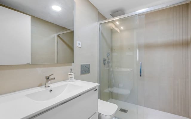 2 Zimmer Apartment zu verkaufen in Punta Prima, Orihuela mit Pool - 369.000 € (Ref: 9148225)