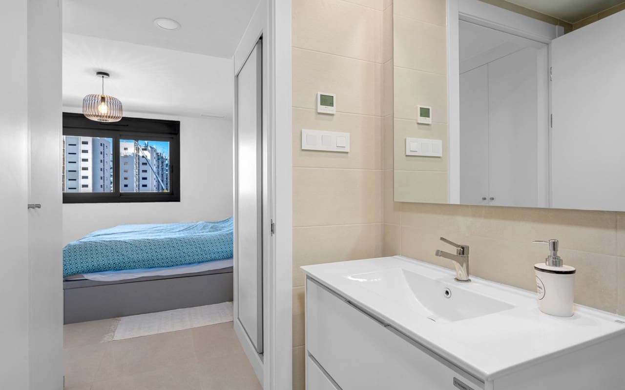 2 Zimmer Apartment zu verkaufen in Orihuela Costa mit Pool - 369.000 € (Ref: 9148225)