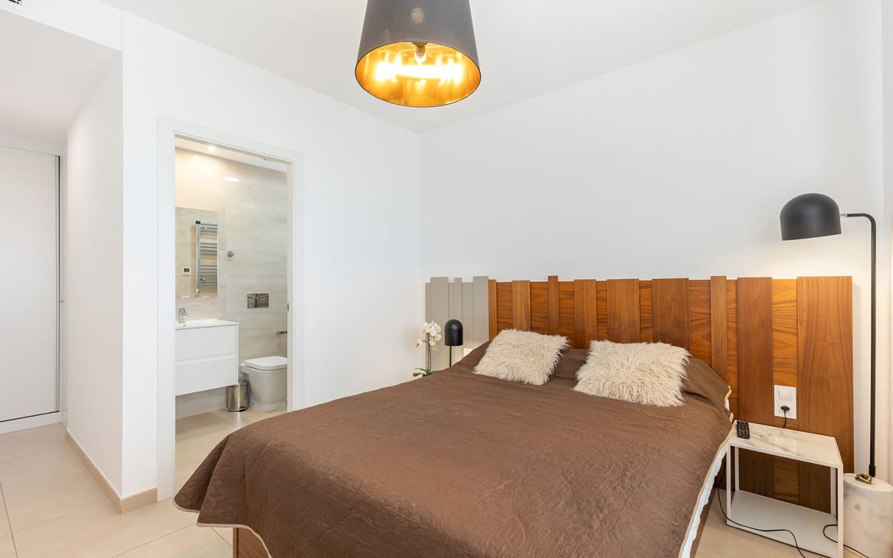 3 quarto Apartamento para venda em Villamartin com piscina - 299 900 € (Ref: 9148226)