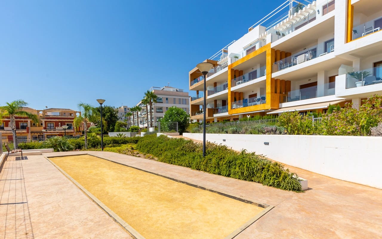 3 quarto Apartamento para venda em Villamartin com piscina - 299 900 € (Ref: 9148226)