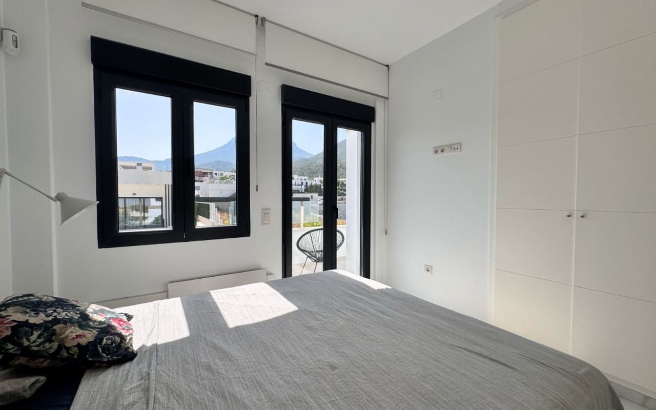 2 bedroom Townhouse for sale in Polop with pool - € 330,000 (Ref: 9170056)