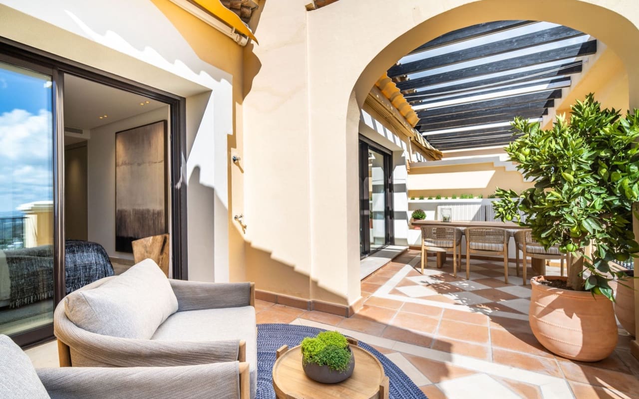 3 soveværelse Penthouse til salg i Benahavis med swimmingpool - € 1.375.000 (Ref: 9170277)