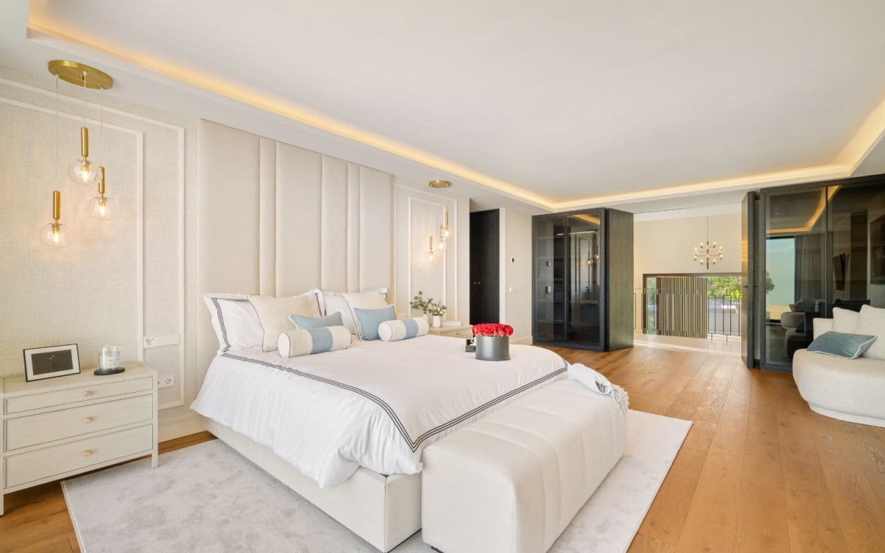 6 slaapkamer Villa te koop in Marbella - € 7.350.000 (Ref: 9170279)