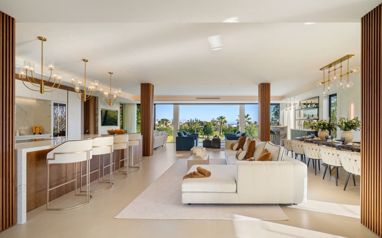 6 slaapkamer Villa te koop in Marbella - € 7.350.000 (Ref: 9170279)