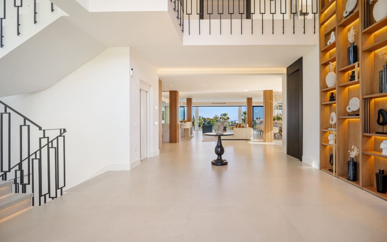 6 slaapkamer Villa te koop in Marbella - € 7.350.000 (Ref: 9170279)