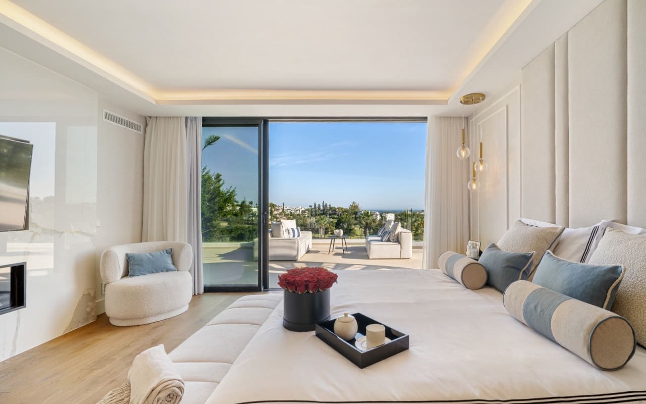 6 slaapkamer Villa te koop in Marbella - € 7.350.000 (Ref: 9170279)