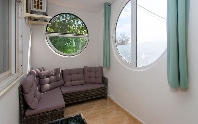 3 soverom Leilighet til leie i El Chaparral, Torrevieja med svømmebasseng - € 800 (Ref: 9175683)