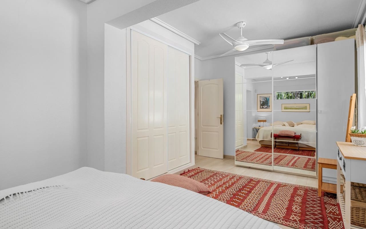 3 slaapkamer Villa te koop in Ciudad Quesada met zwembad - € 490.000 (Ref: 9175908)