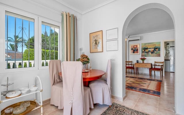 3 slaapkamer Villa te koop in Ciudad Quesada, Rojales met zwembad - € 490.000 (Ref: 9175908)