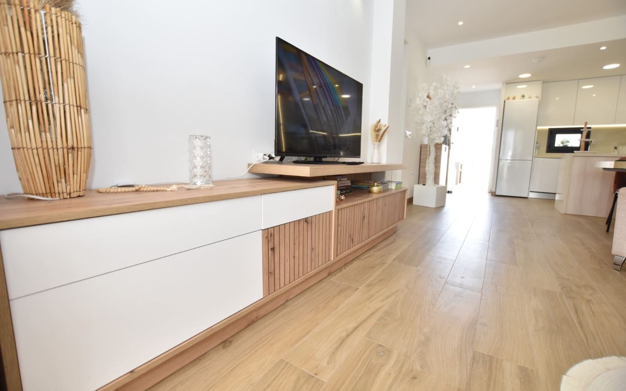 2 bedroom Apartment for sale in Los Balcones with pool - € 299,995 (Ref: 9175911)