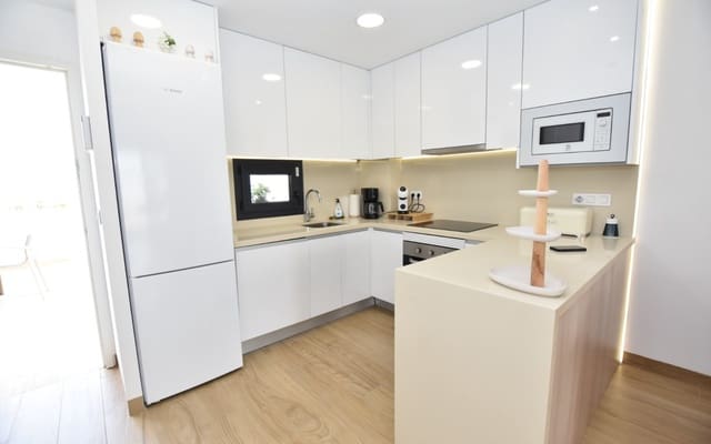 2 soveværelse Lejlighed til salg i Los Balcones med swimmingpool - € 299.995 (Ref: 9175911)