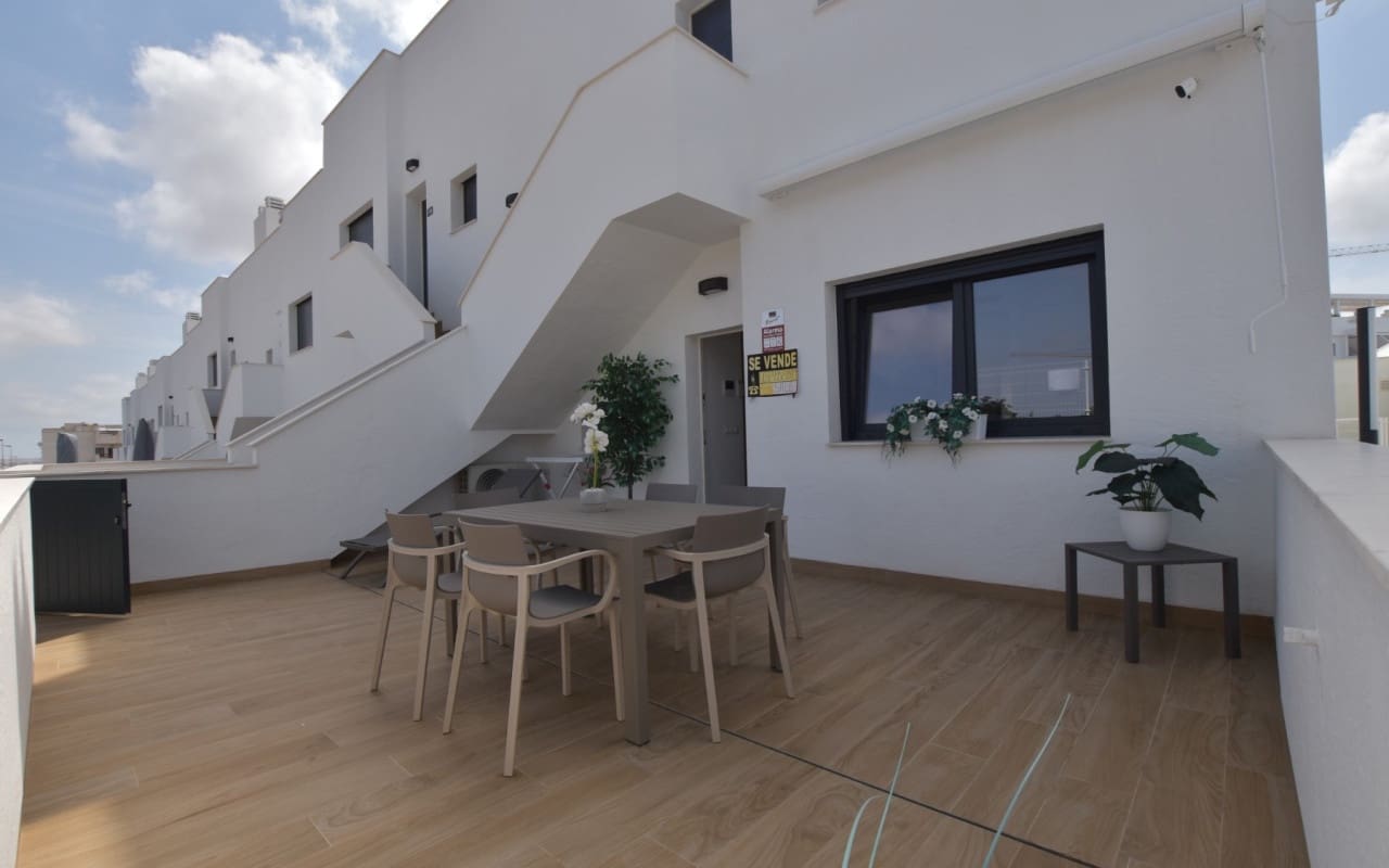 2 bedroom Apartment for sale in Los Balcones with pool - € 299,995 (Ref: 9175911)