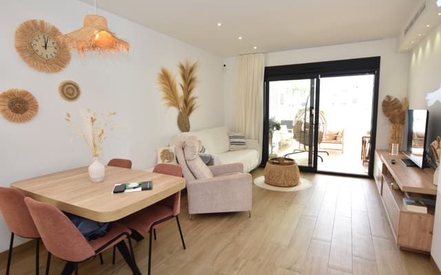 2 soveværelse Lejlighed til salg i Los Balcones med swimmingpool - € 299.995 (Ref: 9175911)