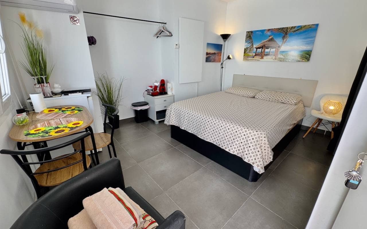 6 makuuhuone Huvila myytävänä paikassa Ciudad Quesada mukana uima-altaan - 685 000 € (Ref: 9185996)