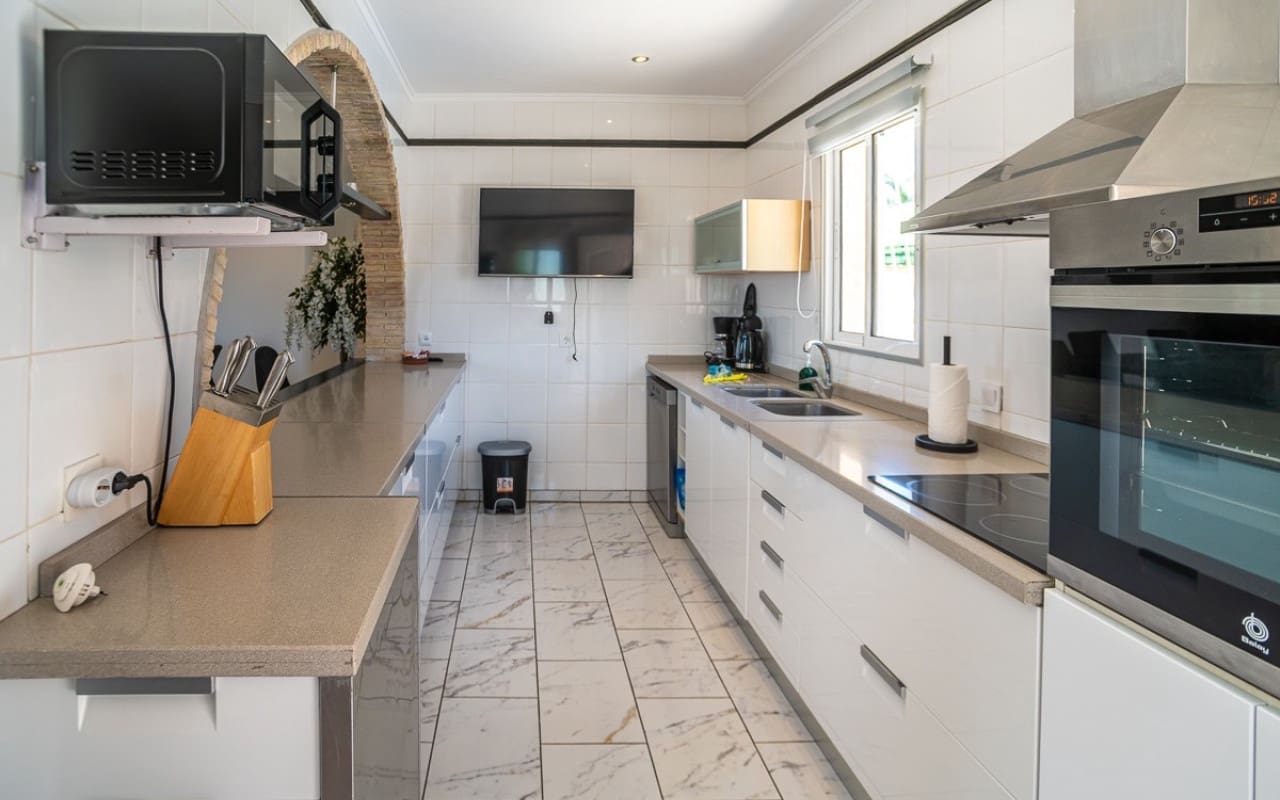 3 camera da letto Villa in vendita in La Siesta con piscina - 535.000 € (Rif: 9185999)