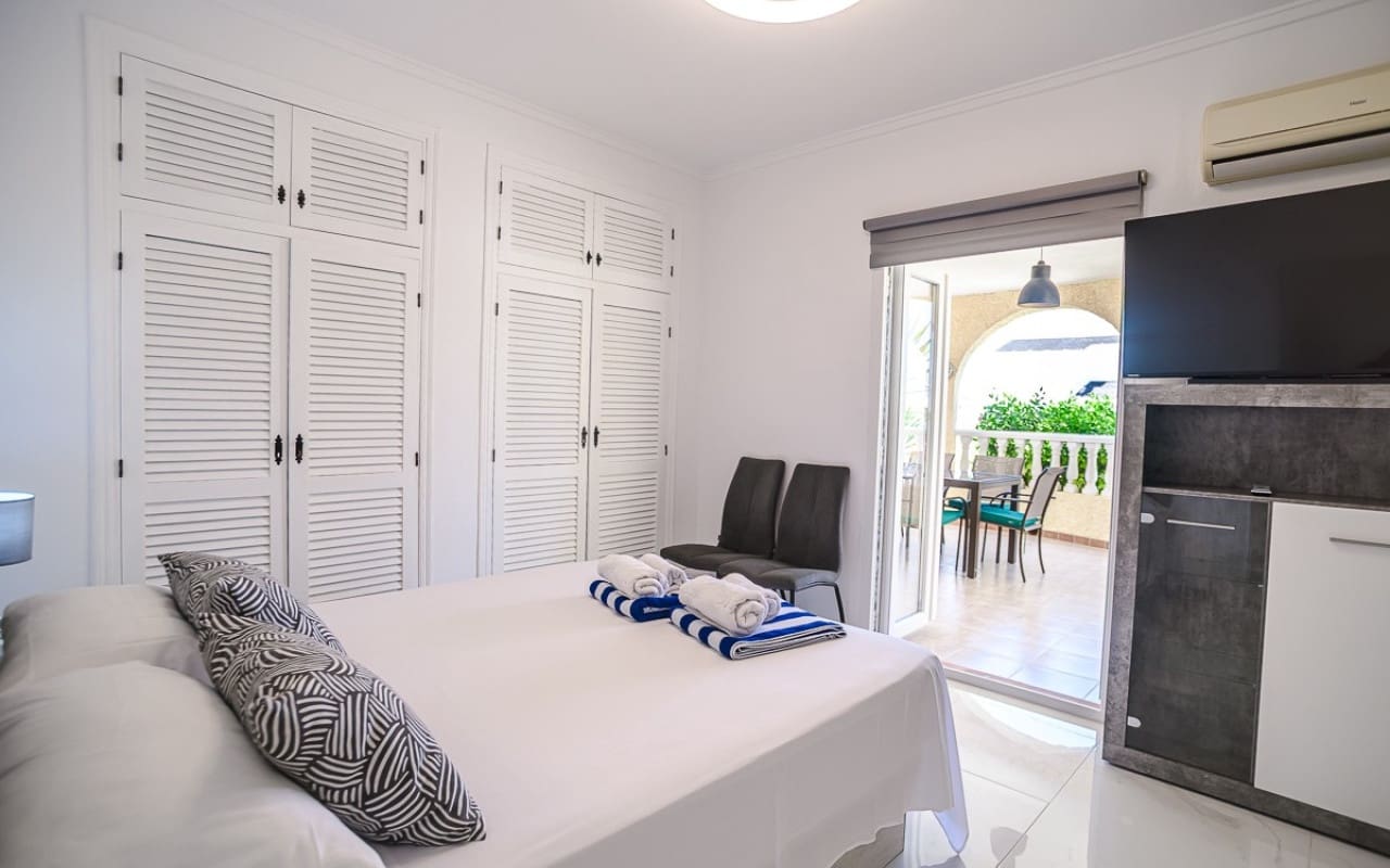 3 camera da letto Villa in vendita in La Siesta con piscina - 535.000 € (Rif: 9185999)