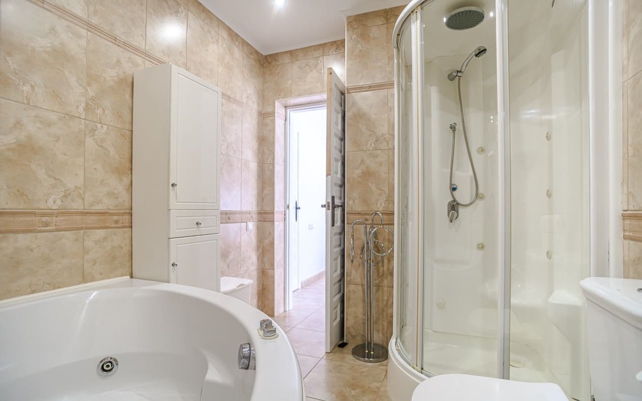 3 camera da letto Villa in vendita in La Siesta con piscina - 535.000 € (Rif: 9185999)